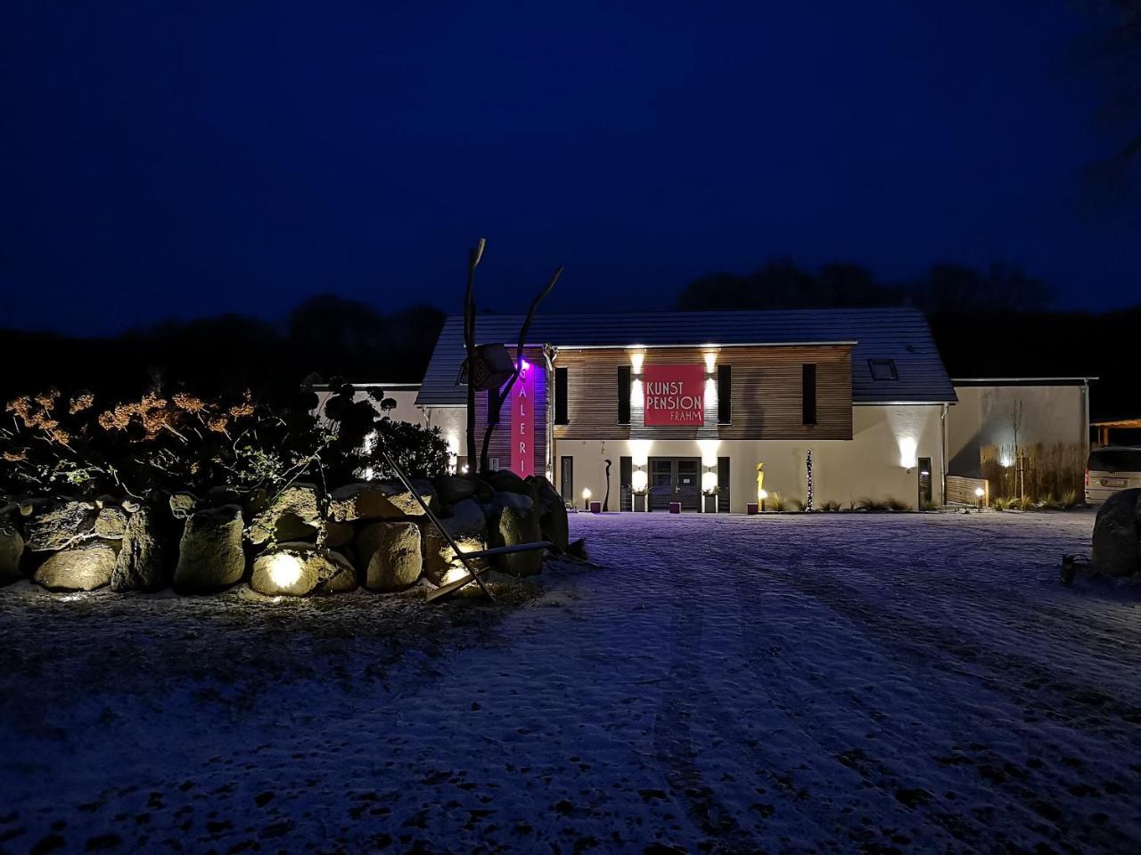 Kunst Pension Frahm Basthorst  Exteriér fotografie